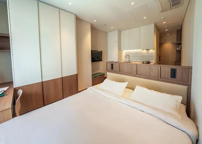 Aparthotel Weave - Sunyu Parkside 3*