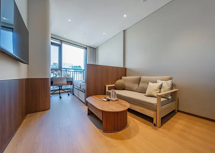 Weave - Sunyu Parkside Aparthotel